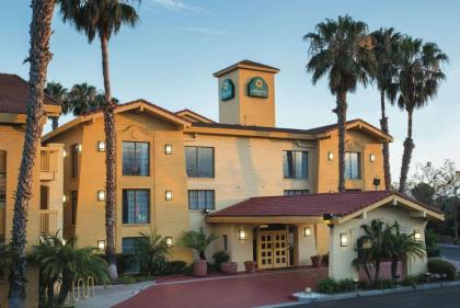 La Quinta Inn by Wyndham Ventura - image 14