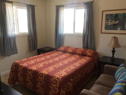The Shores Inn - image 11