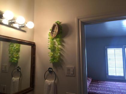 The Shores Inn - image 5