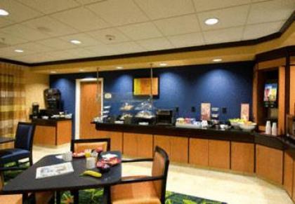 Fairfield Inn & Suites Verona - image 6