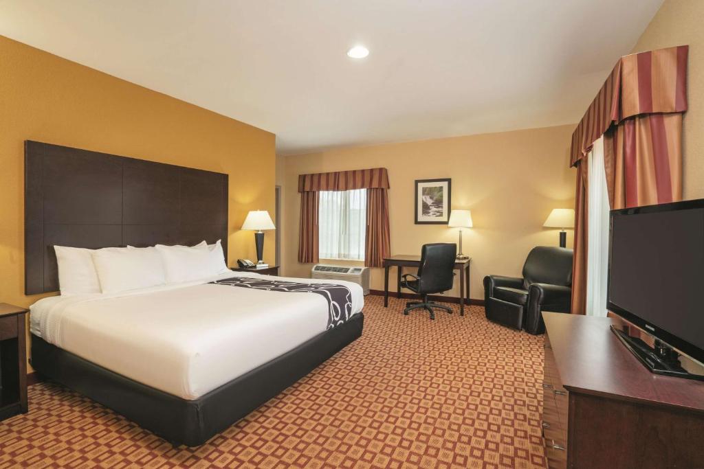 La Quinta by Wyndham Verona - image 5