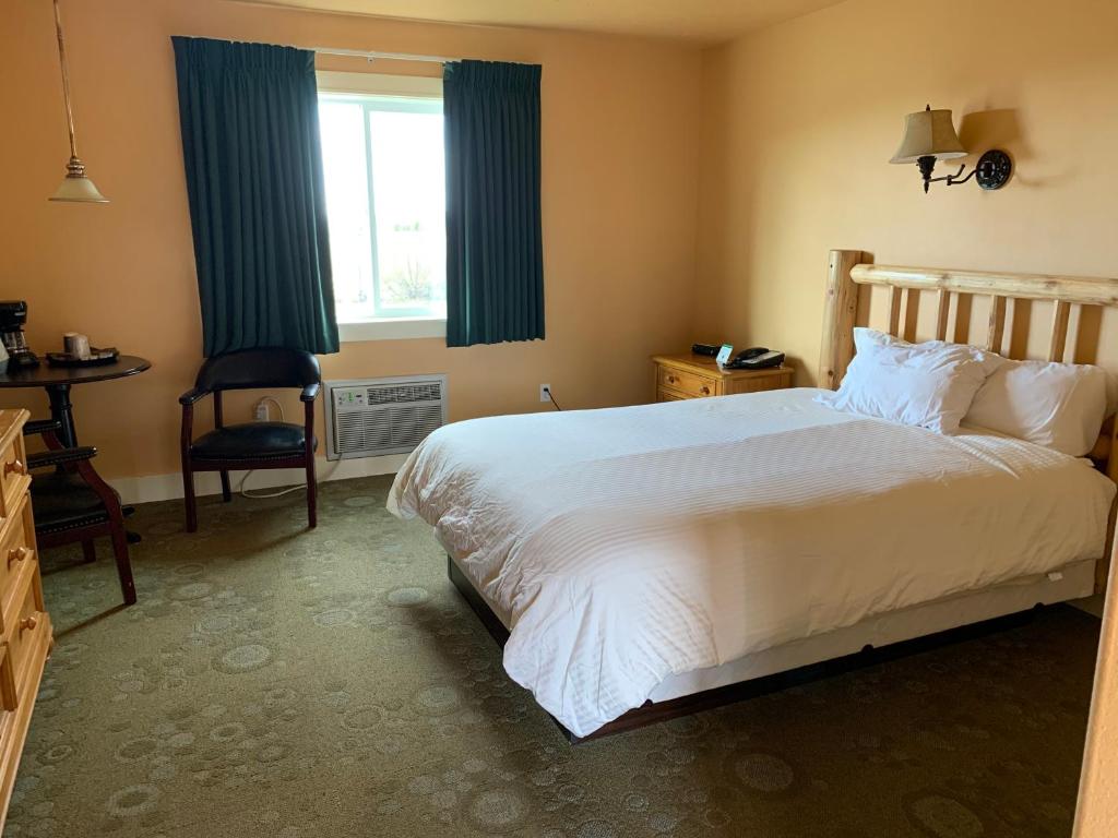 Teton Valley Motel - image 2