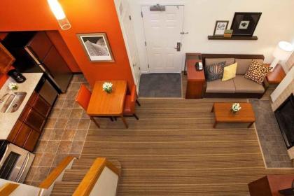 Hawthorn Suites by Wyndham Vienna VA - image 2