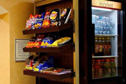 Hawthorn Suites by Wyndham Vienna VA - image 3