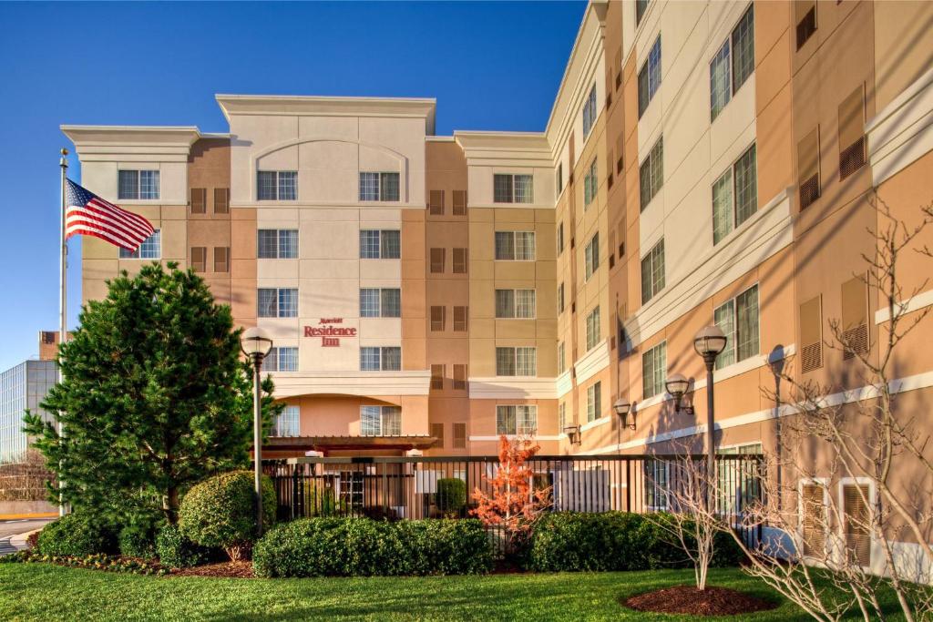 Residence Inn by Marriott Tysons - main image