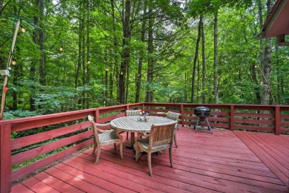 Vilas Creekside treetop Cabin with Views
