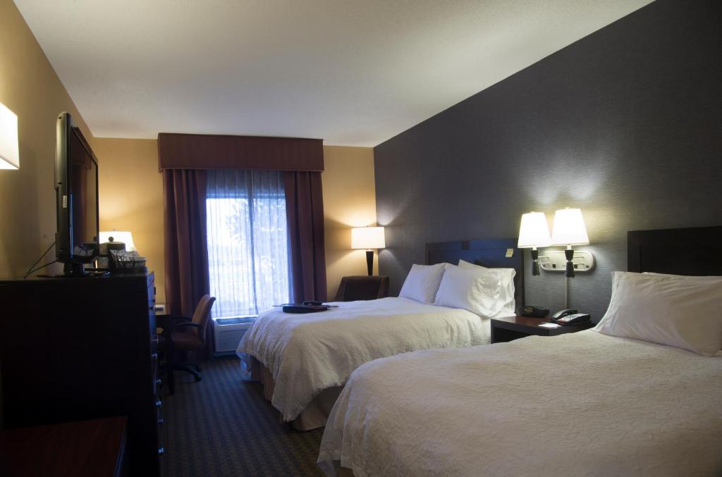 Hampton Inn & Suites Vineland - image 3