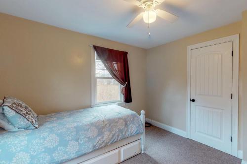 Winthrop Cottage - image 3