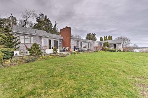 Waterfront Vineyard Haven Home near Main Street! - image 3