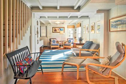 Oak Bluffs Family Home Less than 1 mi to town and Beach