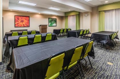 Holiday Inn Express Hotel & Suites Vinita an IHG Hotel - image 15