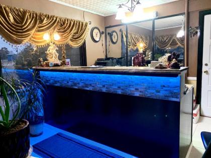 Relax Inn Vinita - image 14