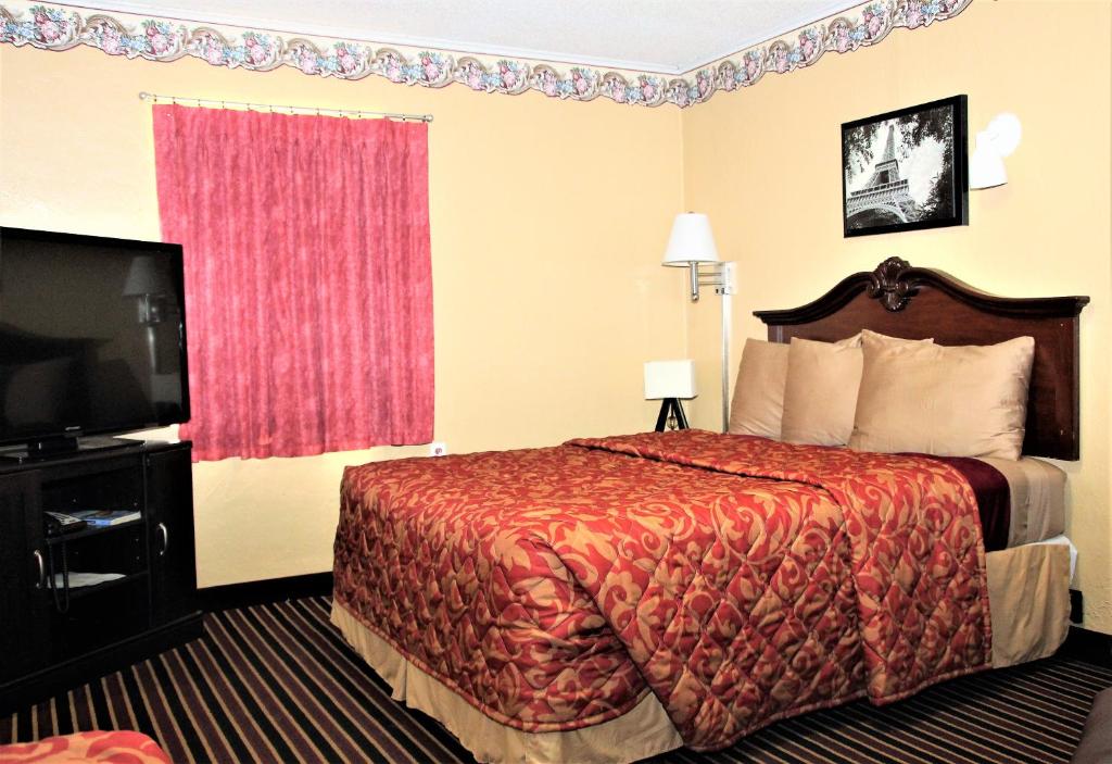 Relax Inn Vinita - image 7
