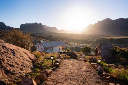 Under Canvas Zion - image 9