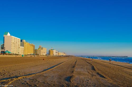 Marjac Suites Virginia Beach Oceanfront - image 5