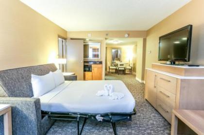 DoubleTree by Hilton Virginia Beach - image 3