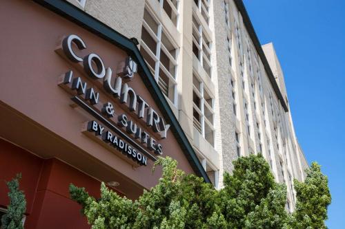 Country Inn & Suites by Radisson Virginia Beach (Oceanfront) VA - main image