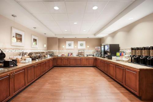 Country Inn & Suites by Radisson Virginia Beach (Oceanfront) VA - image 5