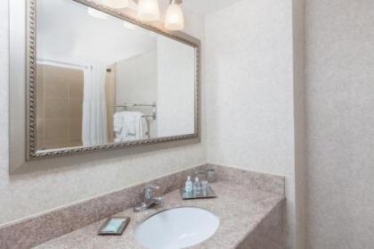 Wyndham Virginia Beach Oceanfront - image 1