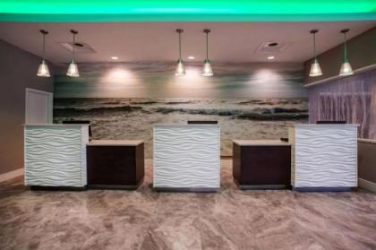 La Quinta by Wyndham Virginia Beach - image 3