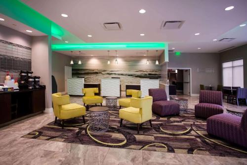 La Quinta by Wyndham Virginia Beach - image 4