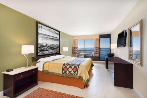 Super 8 by Wyndham Virginia Beach Oceanfront - image 4