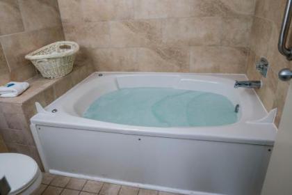Four Sails Resort - image 5