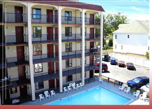 Cerca Del Mar Motel - image 4