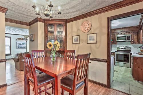 Virginia Beach House on Lake - 1 Blk to Coast - image 4