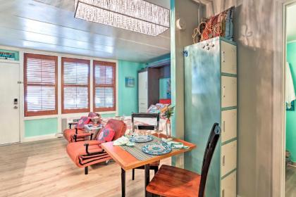 Updated Virginia Beach Studio Steps to the Ocean! - image 11