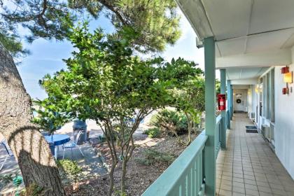 Updated Virginia Beach Studio Steps to the Ocean! - image 17