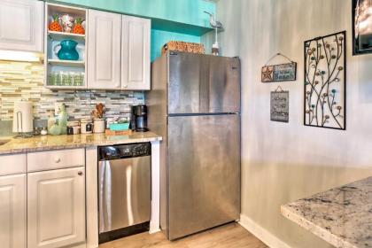 Updated Virginia Beach Studio Steps to the Ocean! - image 6