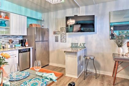 Updated Virginia Beach Studio Steps to the Ocean! - image 8
