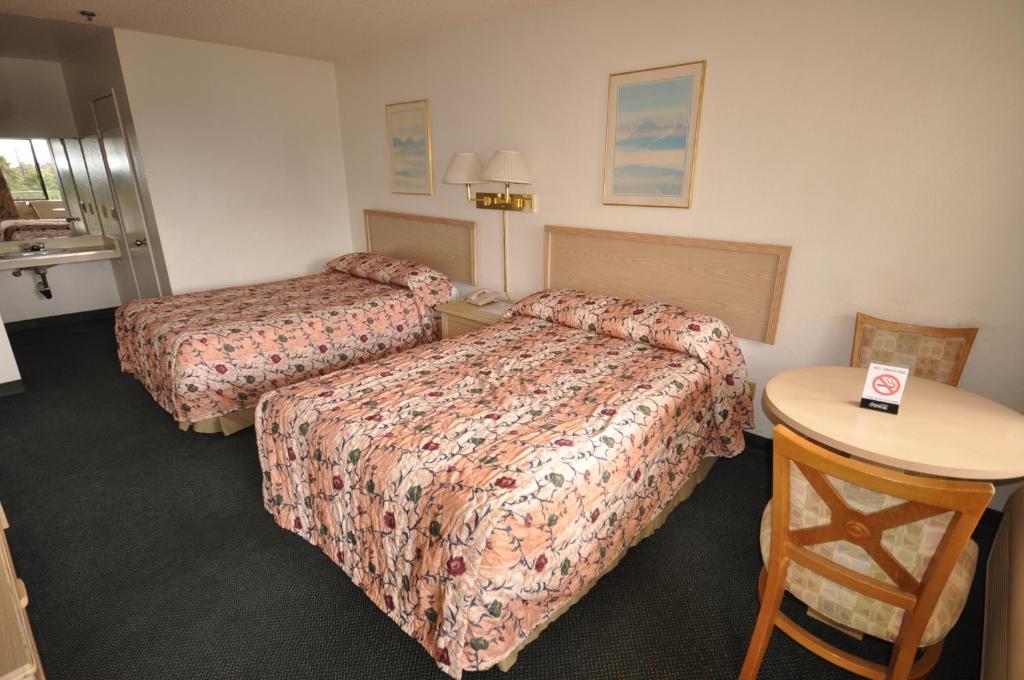 Vista Inn - image 3
