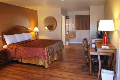 Franciscan Inn Motel - image 11