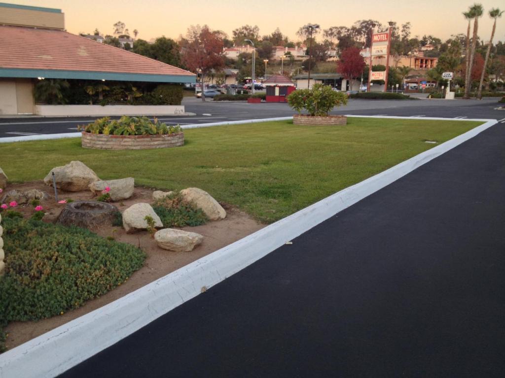 Franciscan Inn Motel - image 3