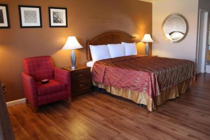 Franciscan Inn Motel - image 8