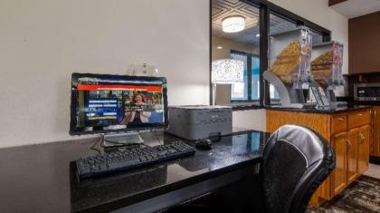 Best Western Plus Wakeeney Inn & Suites - image 13