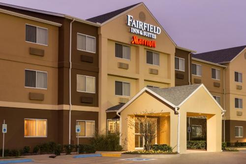 Fairfield Inn & Suites Waco South - main image
