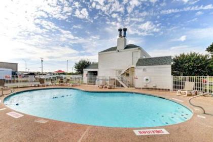 Motel 6-Waco TX - image 2
