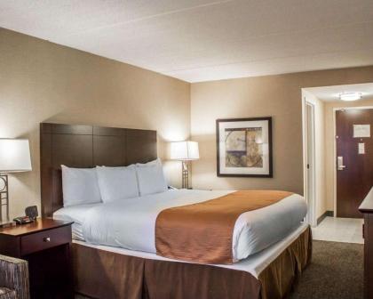 Comfort Inn & Suites Wadsworth - image 10