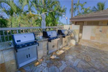 Maui Banyan Studios - image 1