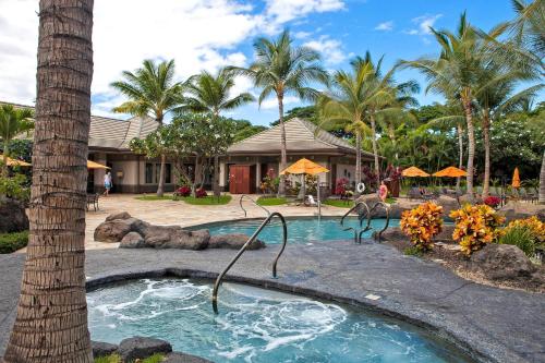Ho'olei Ocean View Rooms by Coldwell Banker Island Vacations - main image