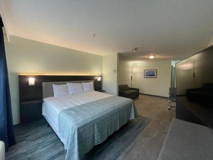 Baymont by Wyndham Waldorf - image 13