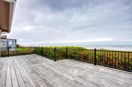 2 Bed 2 Bath Vacation home in Waldport - image 4