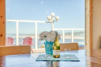 Cliff House - Waldport - image 10