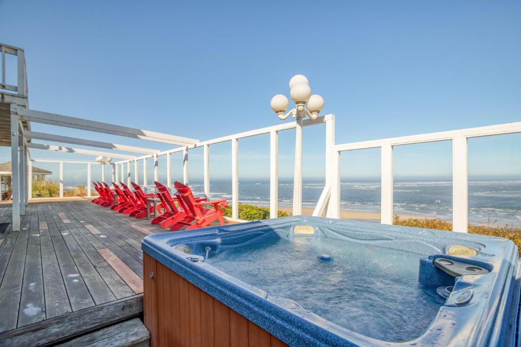 Cliff House - Waldport - image 2