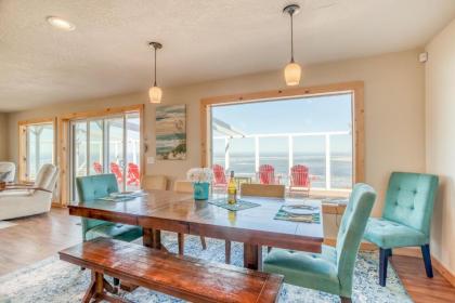 Cliff House - Waldport - image 9