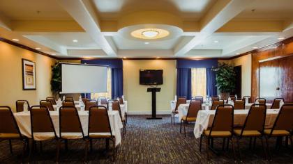 Holiday Inn Express Hotel & Suites Waller an IHG Hotel - image 14