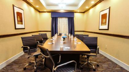 Holiday Inn Express Hotel & Suites Waller an IHG Hotel - image 15